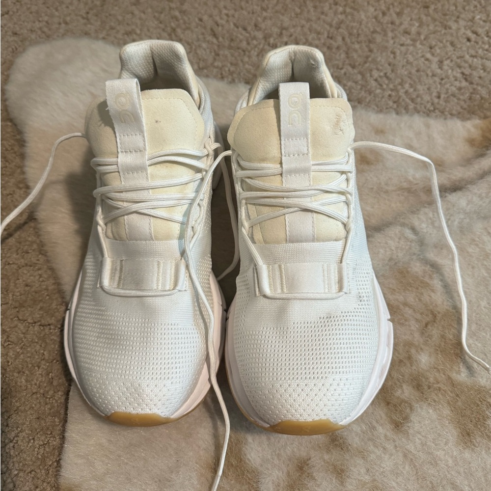 OnCloud Nova White